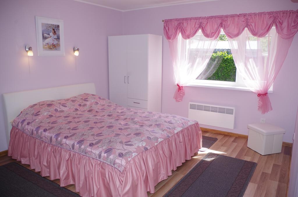 Villa Ene 페르누 객실 사진